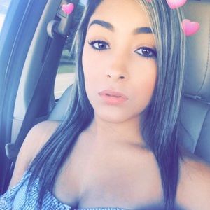 Meet your Posher, Lizbeth